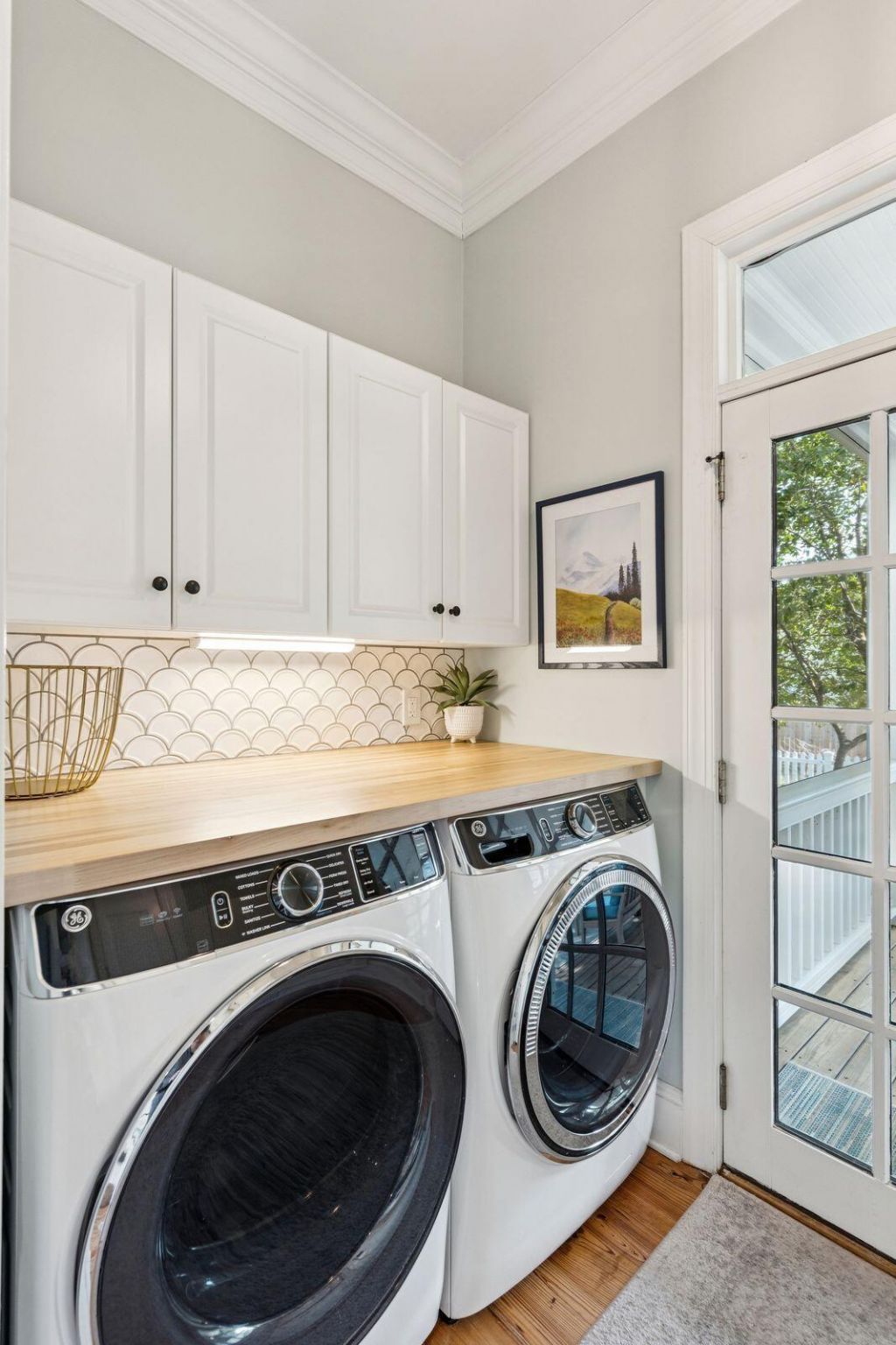 46 Eastlake Road Photo 24