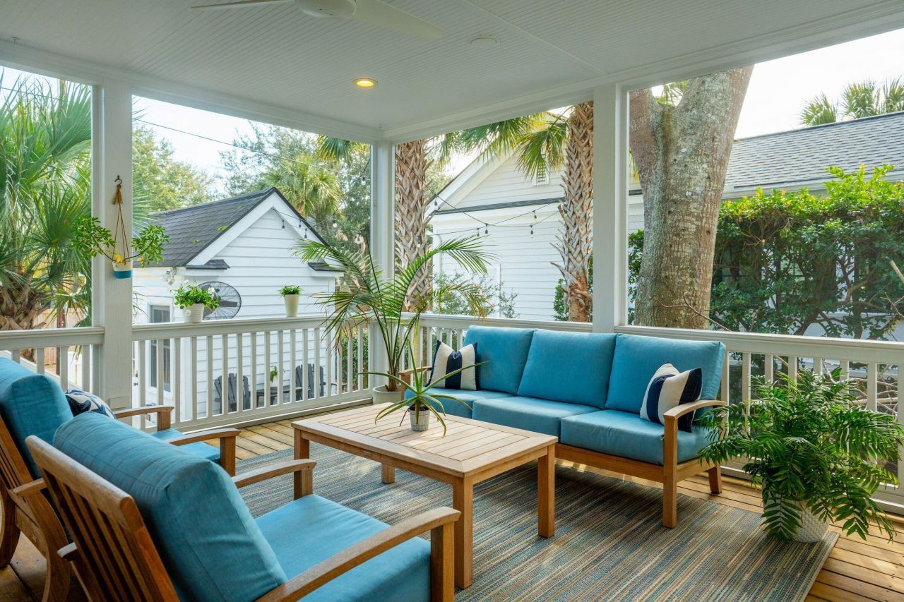 46 Eastlake Road Photo 46