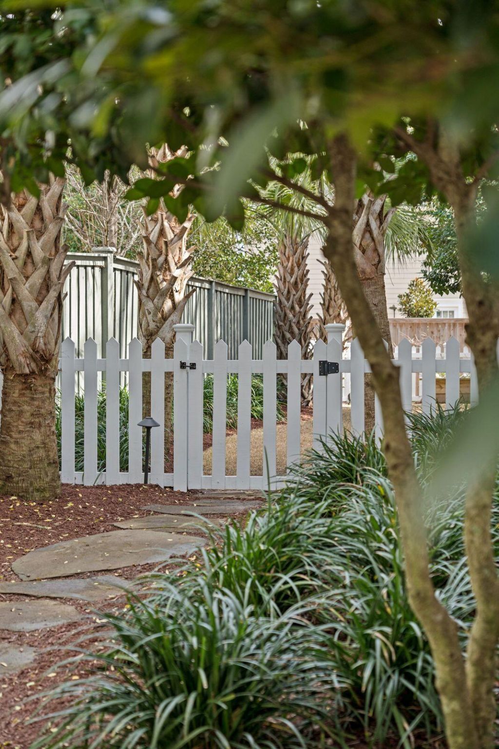 46 Eastlake Road Photo 54