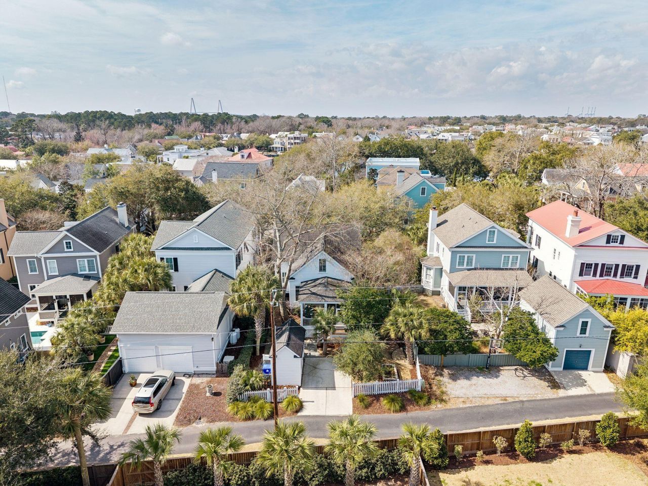 46 Eastlake Road Photo 65