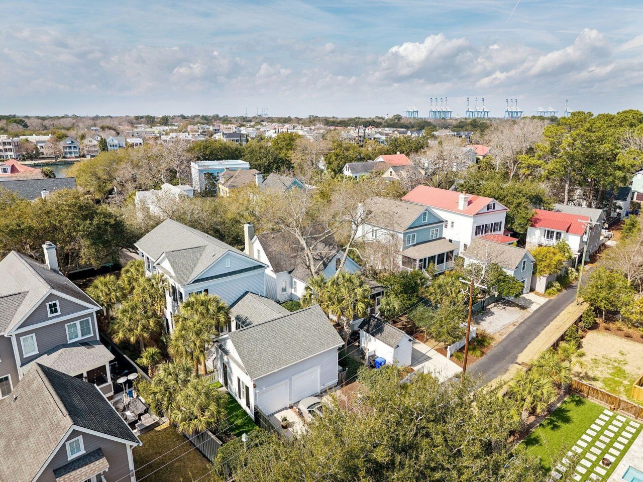 46 Eastlake Road Photo 66