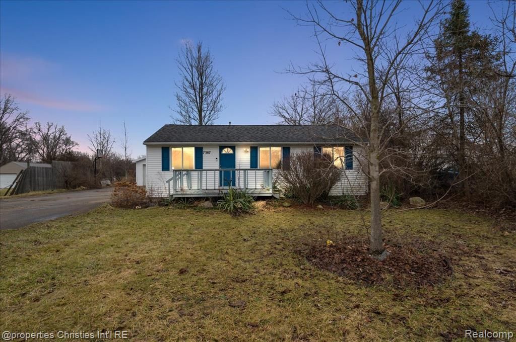 7387 Lawrence Street, Mundy Township, MI 48439 Main Photo
