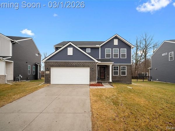 6709 Maplelawn Drive, Ypsilanti Twp, MI 48197