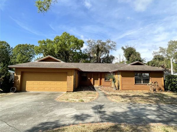 1855 38th Avenue, Vero Beach, FL 32960