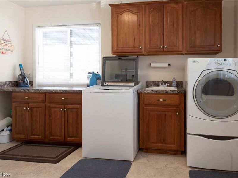 9735 Deerfield Place, Kirtland, OH 44094 Photo 14