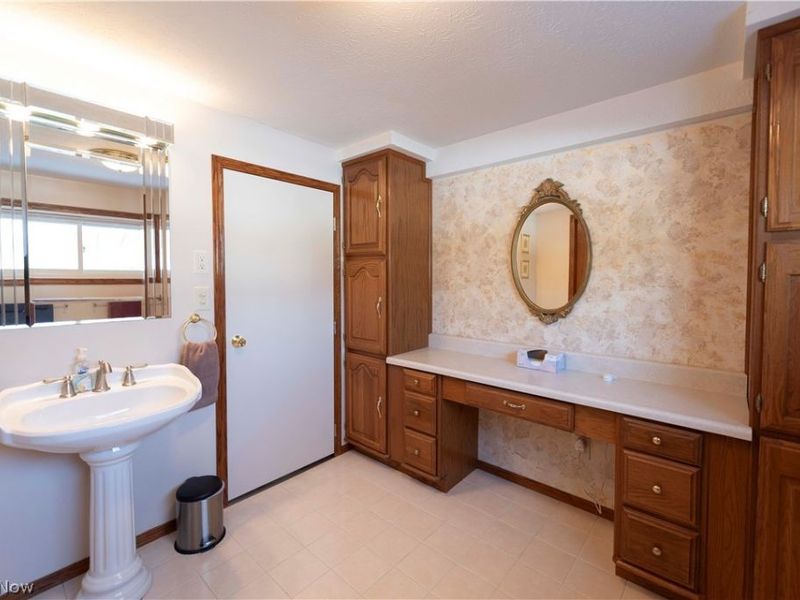 9735 Deerfield Place, Kirtland, OH 44094 Photo 37