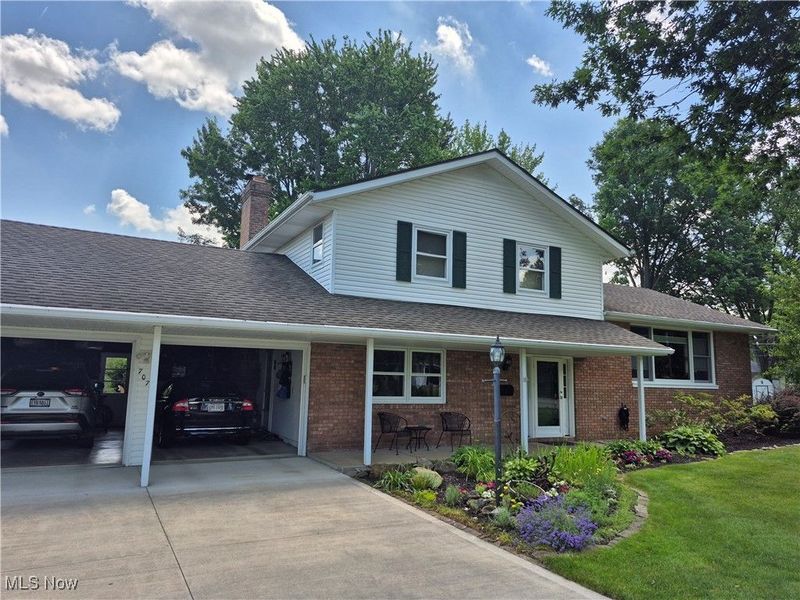 707 Lincoln Street, Amherst, OH 44001 Photo 3