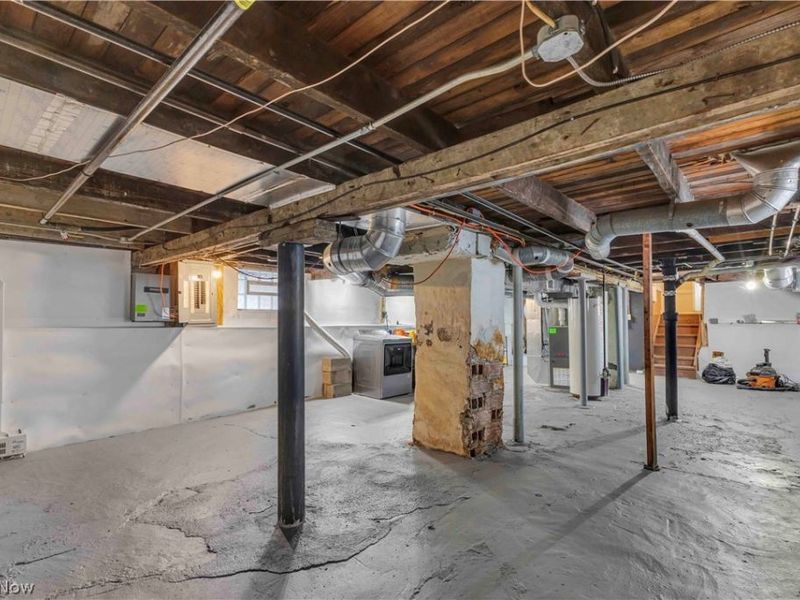 2101 Olive Avenue, Lakewood, OH 44107 Photo 29