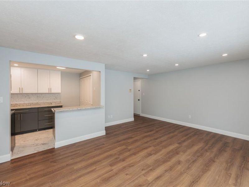 9611 Sunrise Boulevard, North Royalton, OH 44133 Photo 5