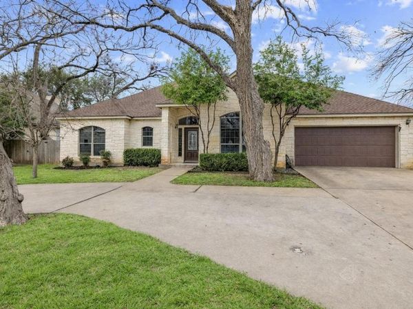 290 Turkey RUN, Meadowlakes, TX 78654