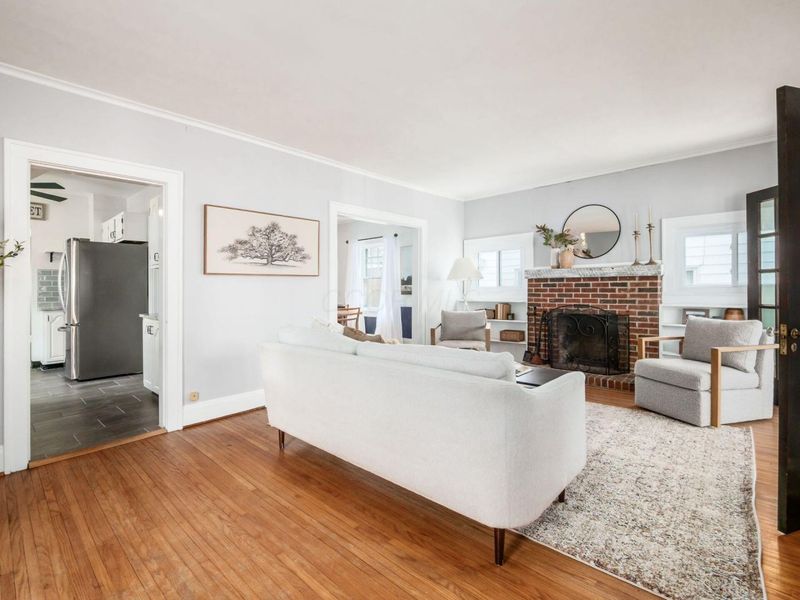 37 Glencoe Road, Columbus, OH 43214 Photo 4