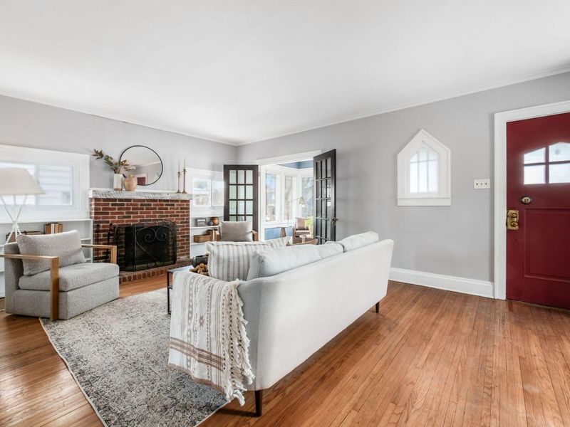 37 Glencoe Road, Columbus, OH 43214 Photo 5