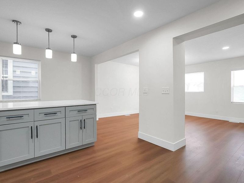 271 S Warren Avenue , Columbus, OH 43204 Photo 13