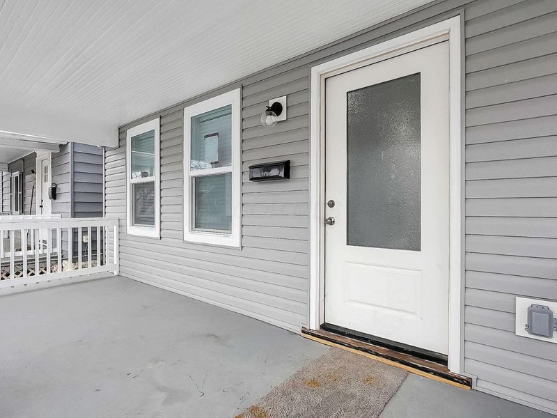 271 S Warren Avenue , Columbus, OH 43204 Photo 3