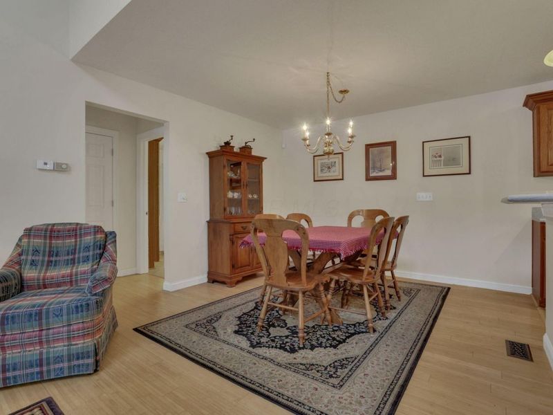 1234 Stonehouse Court, Lancaster, OH 43130 Photo 10