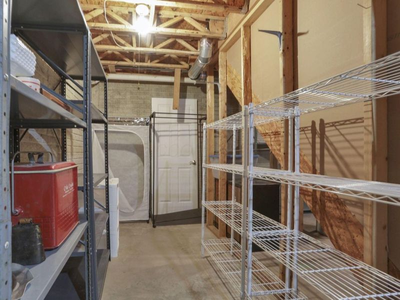 1234 Stonehouse Court, Lancaster, OH 43130 Photo 32