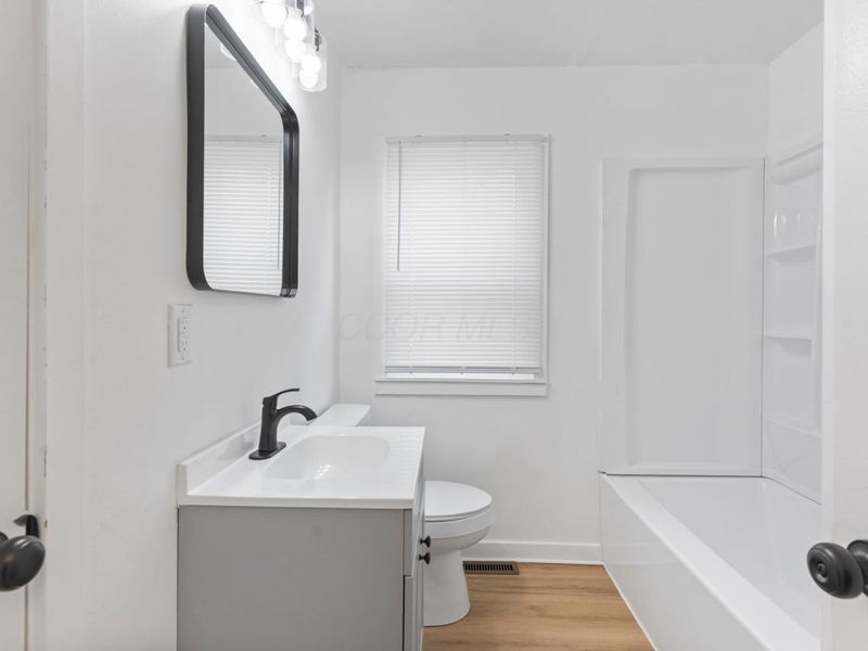 1204 Loretta Avenue, Columbus, OH 43211 Photo 16