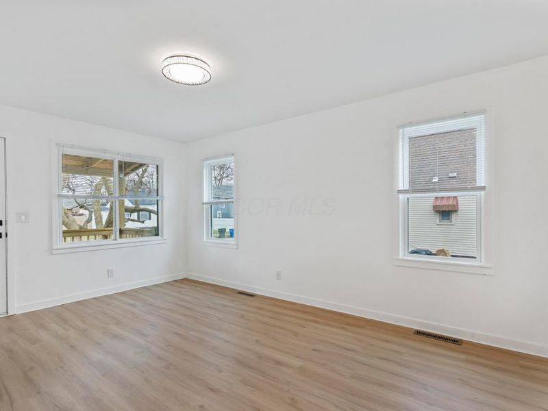 1204 Loretta Avenue, Columbus, OH 43211 Photo 3