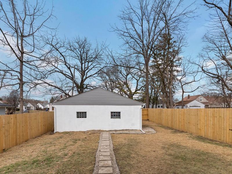 1204 Loretta Avenue, Columbus, OH 43211 Photo 34