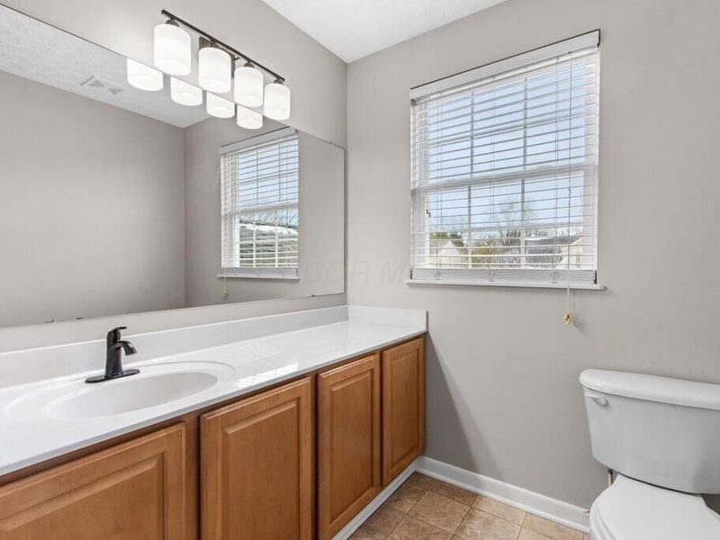 3100 Splitrock Road , Columbus, OH 43221 Photo 23