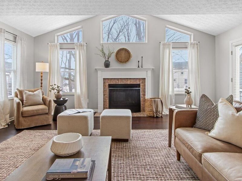 3100 Splitrock Road , Columbus, OH 43221 Photo 3