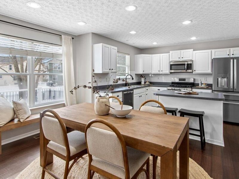 3100 Splitrock Road , Columbus, OH 43221 Photo 7