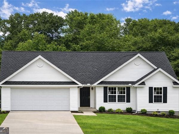 569 Day Star Lane, Mount Airy, GA 30563