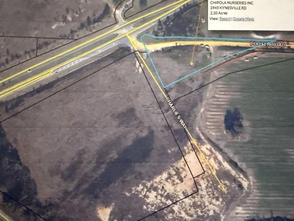 3945 Kynesville Road , Marianna, FL 32448