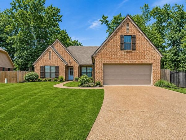 5149 OLIVER GROVE LN, Bartlett, TN 38002