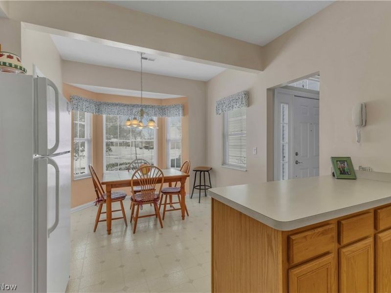 2563 Piedmont Court, Unit 22, Westlake, OH 44145 Photo 11