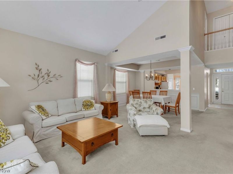 2563 Piedmont Court, Unit 22, Westlake, OH 44145 Photo 5