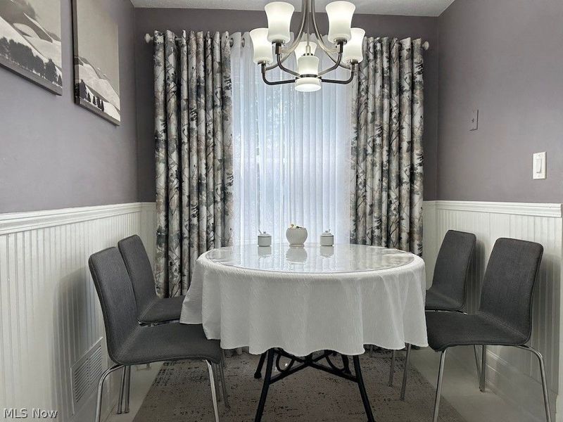 4323 Russell Avenue, Parma, OH 44134 Photo 11