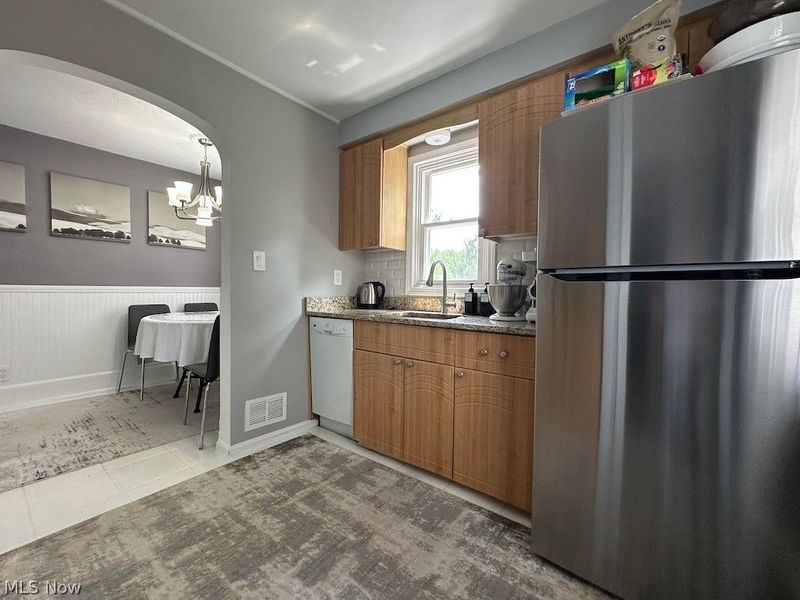 4323 Russell Avenue, Parma, OH 44134 Photo 15