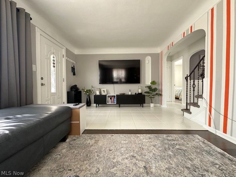 4323 Russell Avenue, Parma, OH 44134 Photo 8