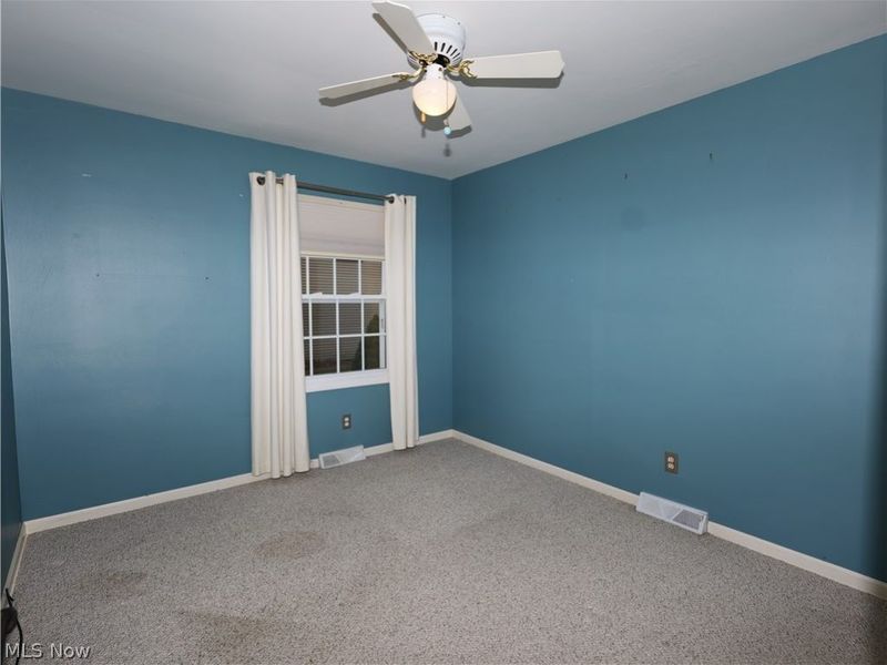 8161 Glenwood Avenue, Youngstown, OH 44512 Photo 16