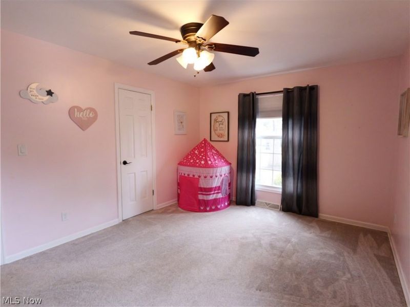 8161 Glenwood Avenue, Youngstown, OH 44512 Photo 20