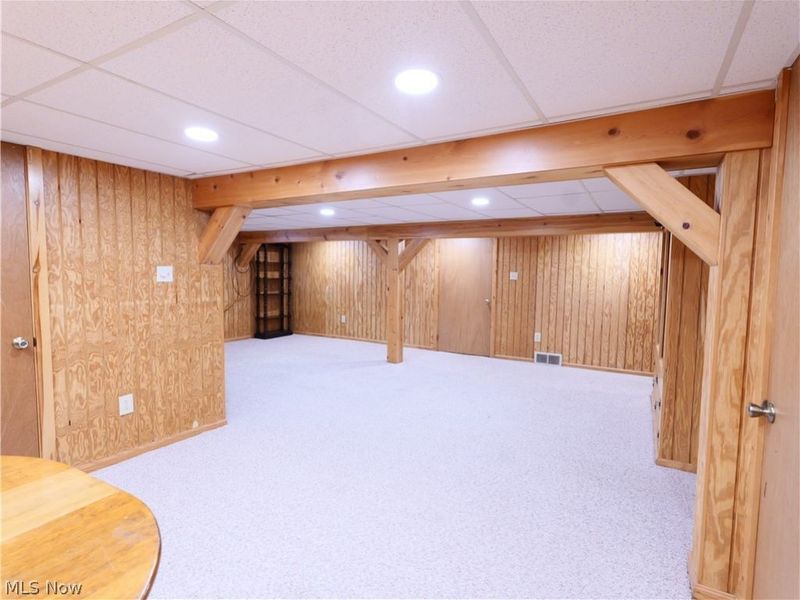 8161 Glenwood Avenue, Youngstown, OH 44512 Photo 28