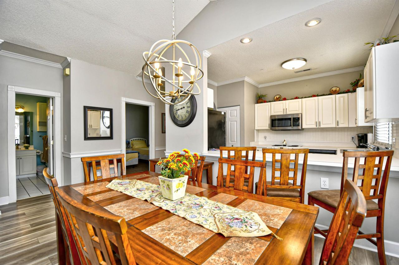 4677 Wild Iris Dr. Photo 10