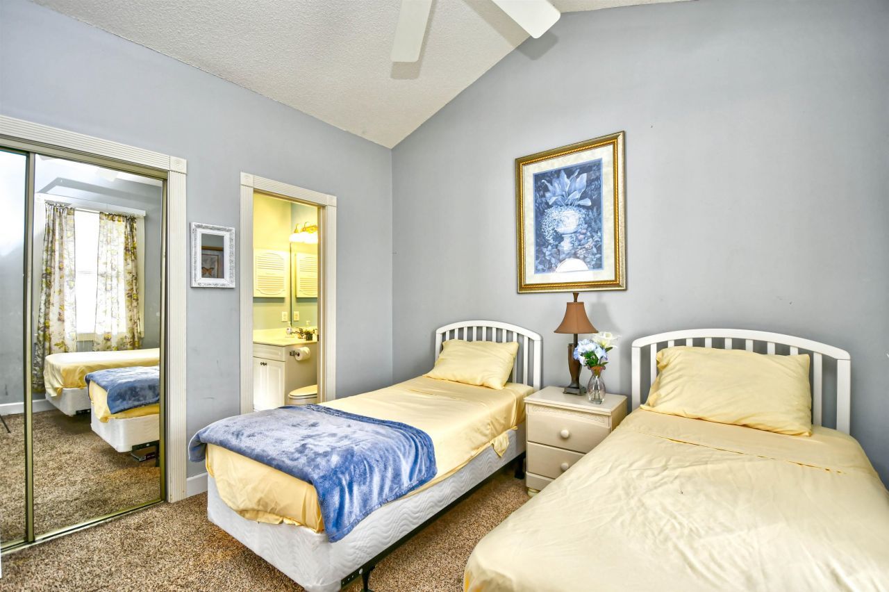 4677 Wild Iris Dr. Photo 19