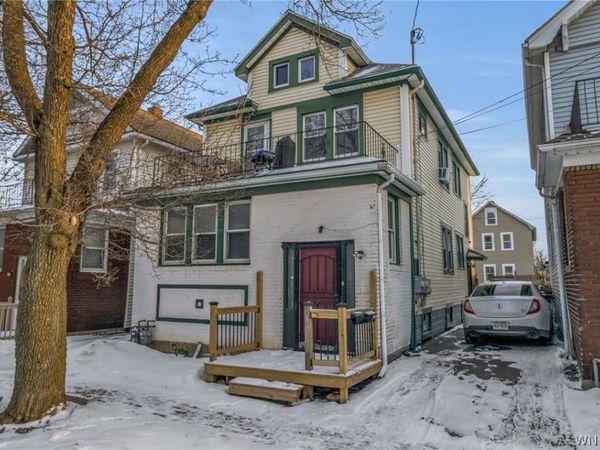 15 Blum Avenue, Buffalo, NY 14216