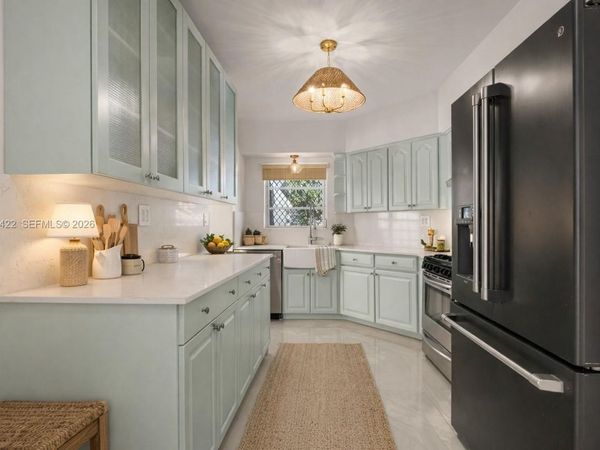 9241 Marine Dr, Cutler Bay, FL 33189