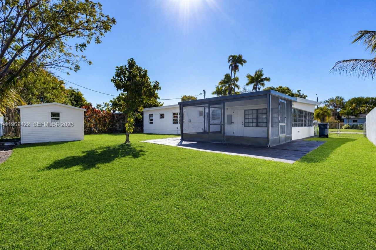 9241 Marine Dr, Cutler Bay, FL 33189 Photo