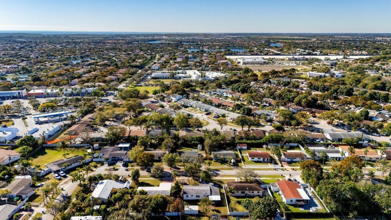 9241 Marine Dr, Cutler Bay, FL 33189 Photo