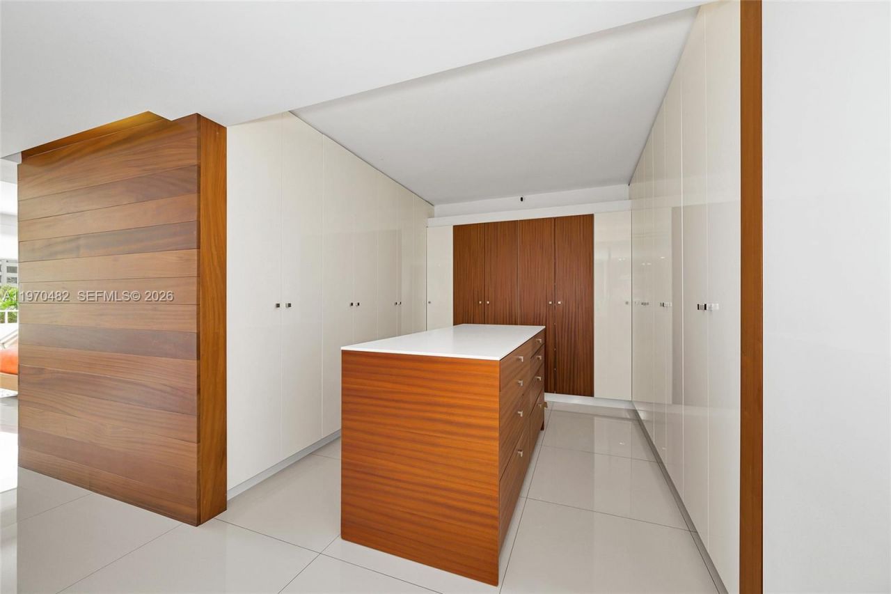 199 Ocean Lane Dr, Unit 401, Key Biscayne, FL 33149 Photo