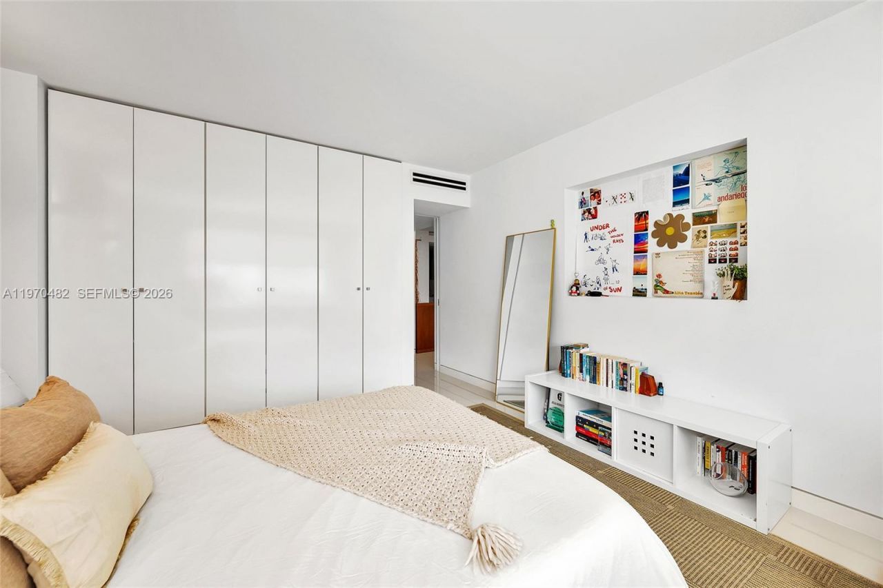 199 Ocean Lane Dr, Unit 401, Key Biscayne, FL 33149 Photo