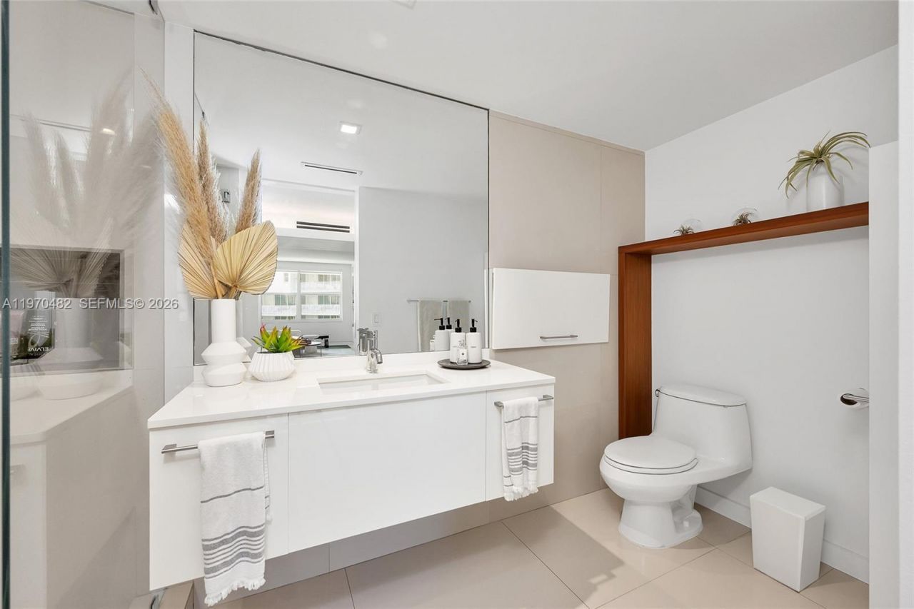 199 Ocean Lane Dr, Unit 401, Key Biscayne, FL 33149 Photo