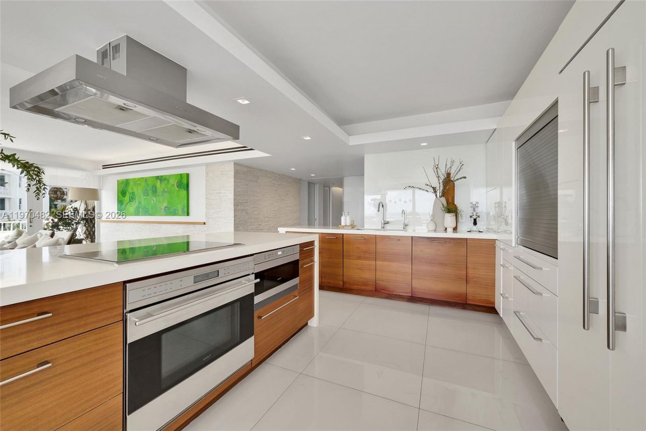 199 Ocean Lane Dr, Unit 401, Key Biscayne, FL 33149 Photo