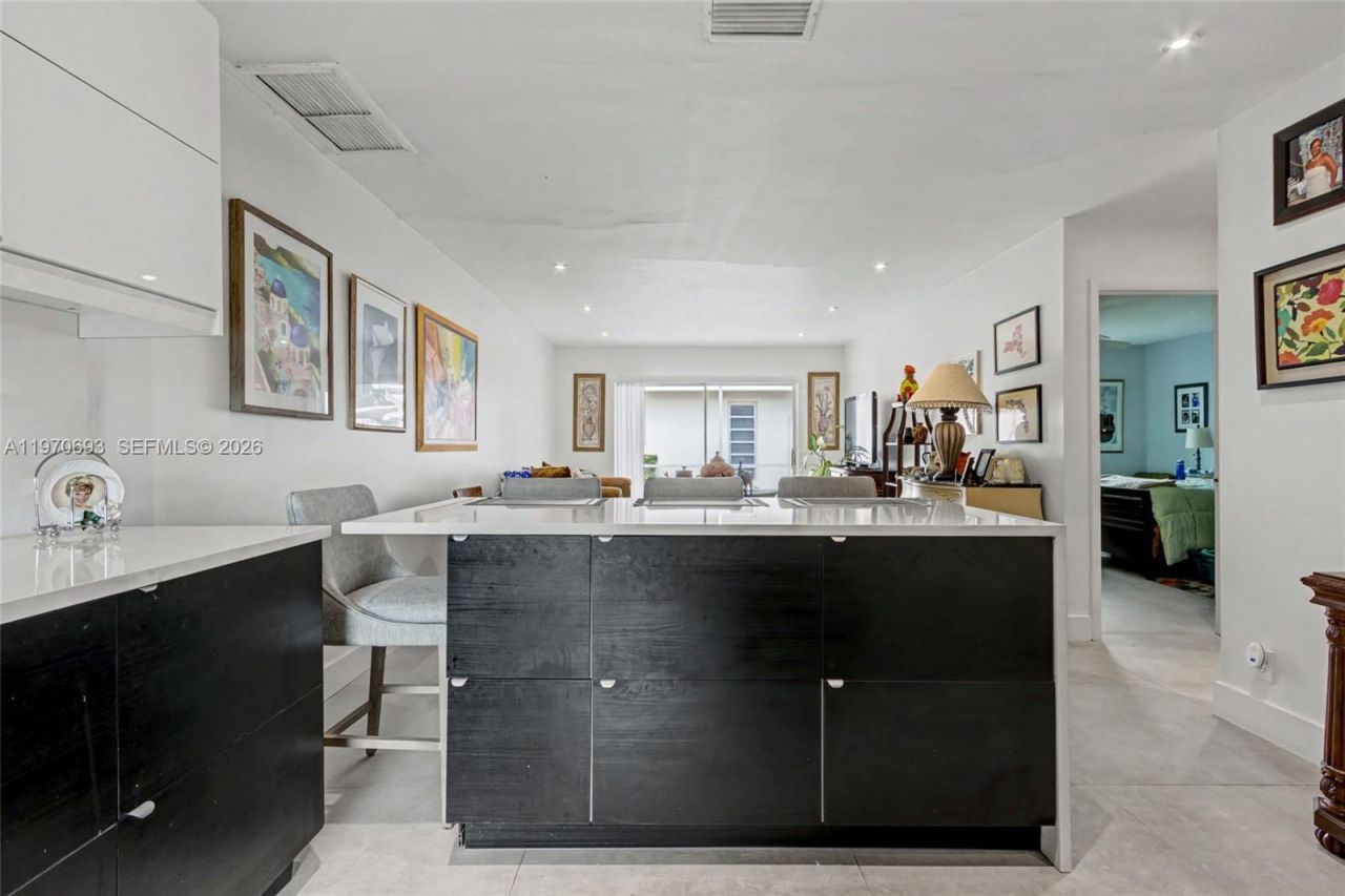 8953 Warwick Dr , Unit 8953, Boca Raton, FL 33433 Photo