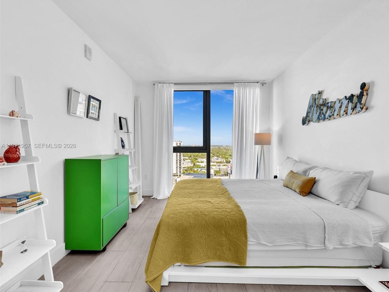 121 NE 34th St, Unit 2016, Miami, FL 33137 Photo
