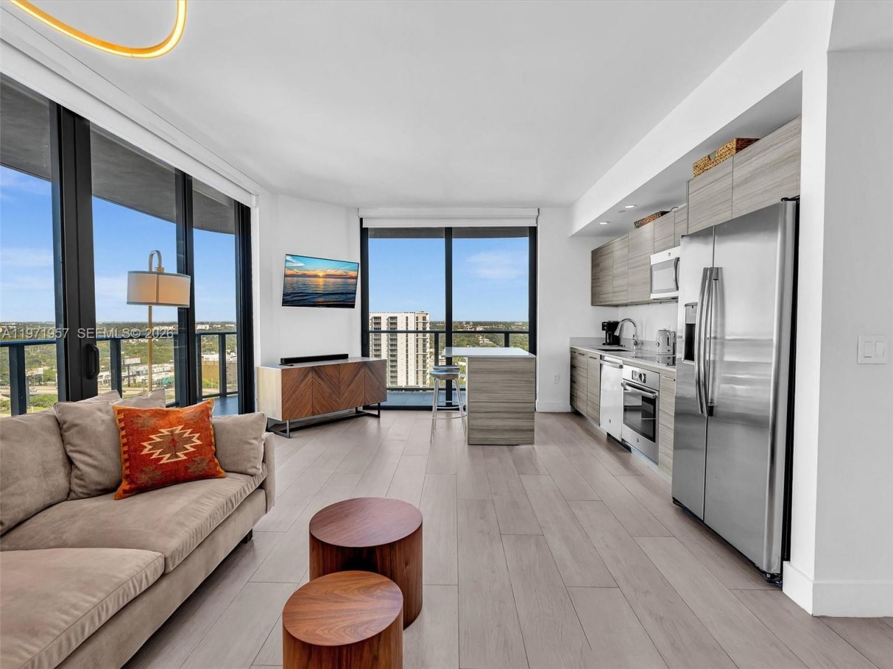121 NE 34th St, Unit 2016, Miami, FL 33137 Photo